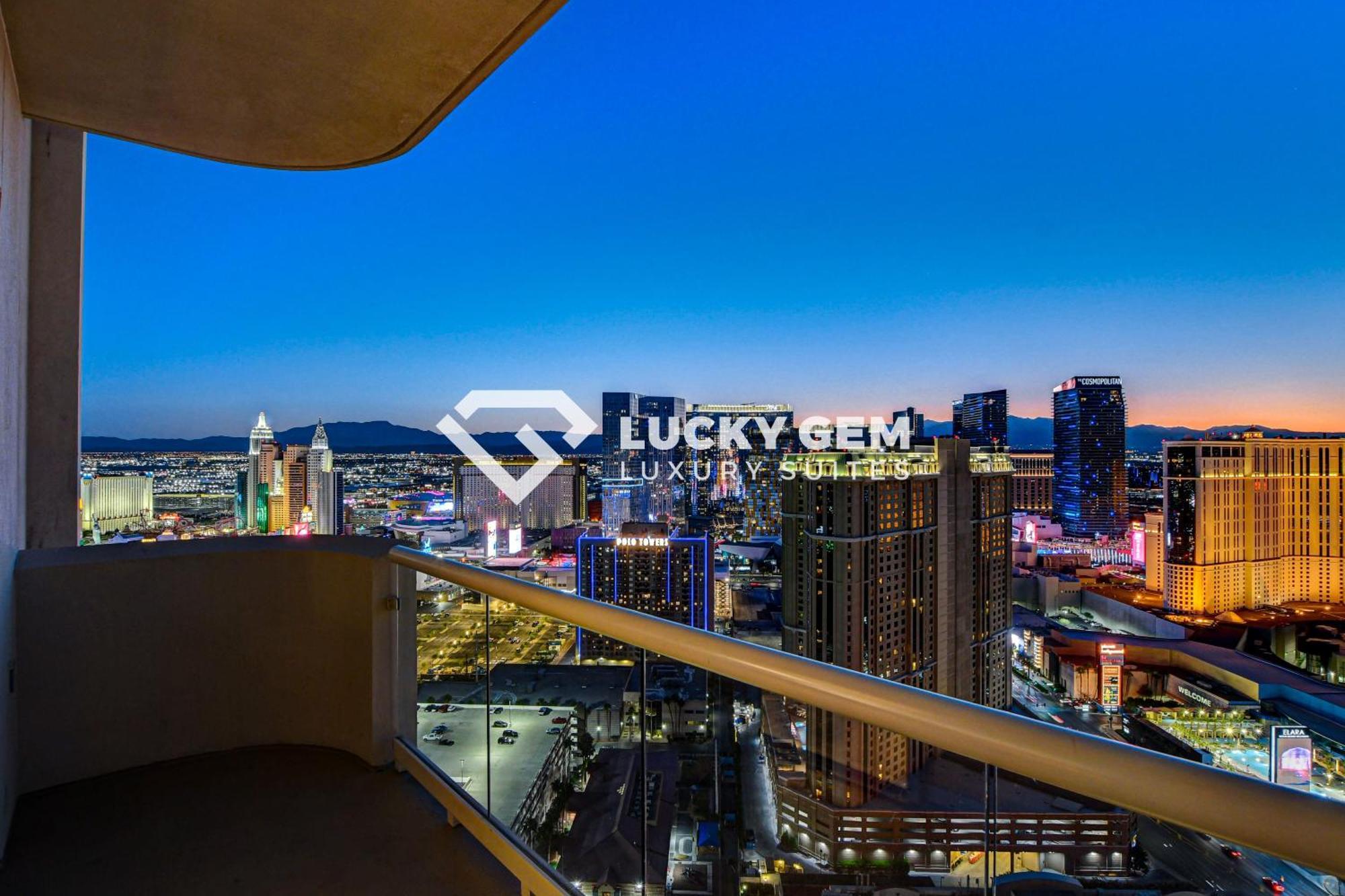 Lucky Gem Penthouse & Luxury Suites At Signature Resort, Balcony Strip View 3505 Las Vegas Esterno foto
